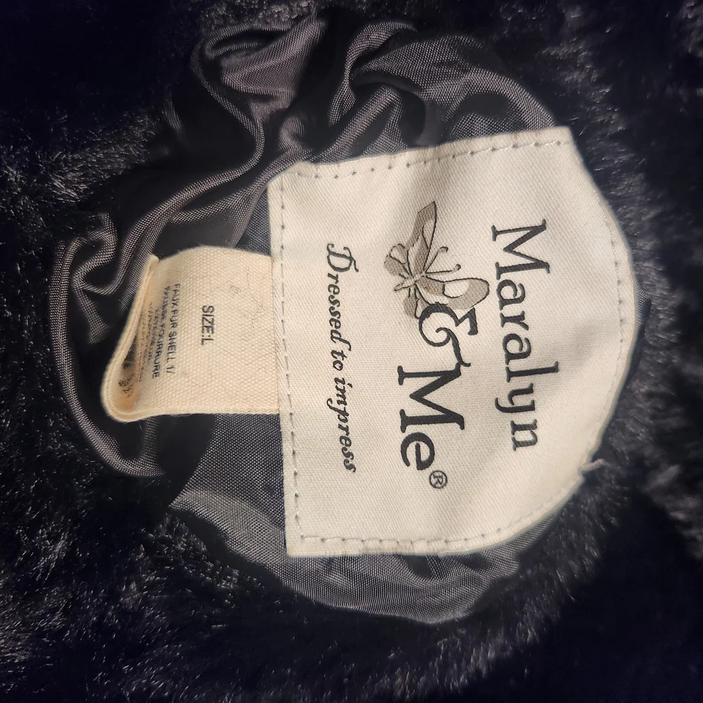 Maralyn & Me Midnight Faux Fur Jacket - Picture 5 of 5
